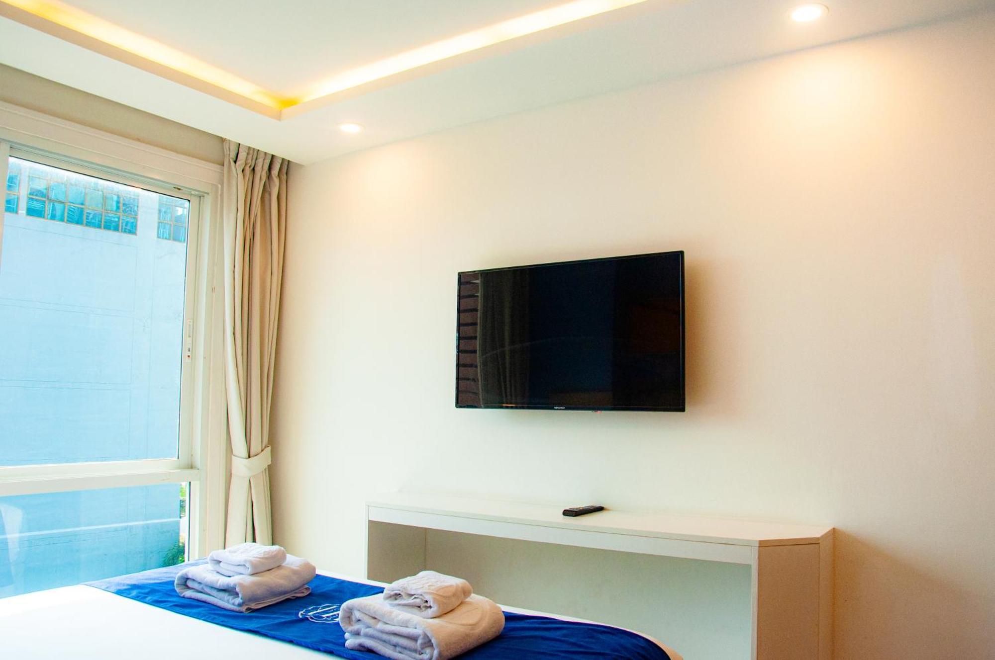 Ht9 Hotel Jomtien Beach Exterior photo